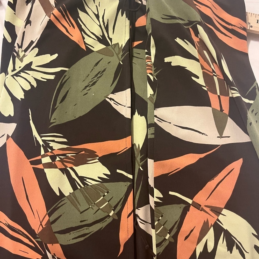 BCBGMAXAZRIA Tropical Leaf Print Skirt XS | Resort Core Vacation Stretch Mini - Picture 8 of 8